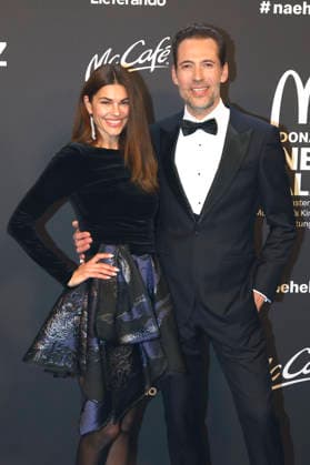 Alexander Mazza mit Ehefrau Viola Mazza bei der 20. McDonald s Benefiz Gala zugunsten der McDonald s Kinderhilfe Stiftung in den Eisbach Studios. München, 06.12.2025