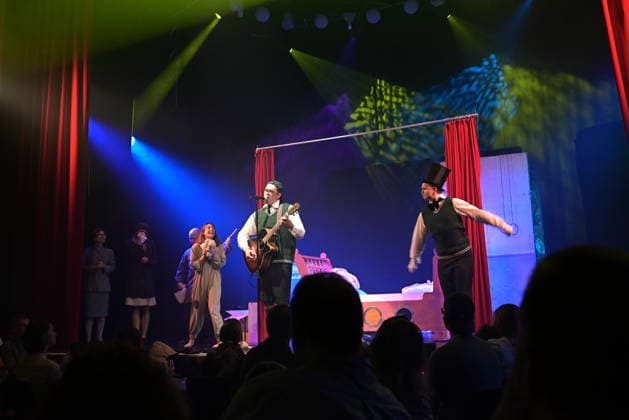 RECORD DATE NOT STATED Anouk, Premiere, GOP, Theater, Essen, Kindermusical, Autoren, Hendrikje Balsmeyer, Peter Maffay, Schauspieler, Anouk Leonie Ocker, Großmutter und Affi Barbara Köhler, Mutter Alina Hill, Vater Mathias Meffert, Yaris Vincent Heinen, Großvater Sebastian Ciminski-Knille bzw. Ambrogio Vinella Copyright: xHWxRIECKx