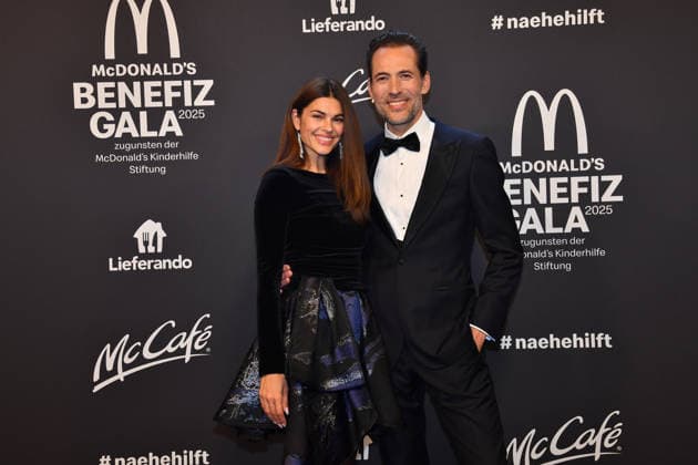 Alexander Mazza mit Ehefrau Viola McDonalds Benefiz Gala McDonalds Kinderhilfe Stiftung Eisbach Studios München 06. Dezember 2025