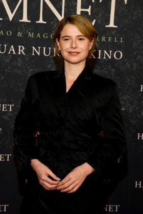 ABBberlin: Jessie Buckley irische Schauspielerin zu Gast auf dem roten Teppich bei der Deutschland Premiere des Kino Films Hamnet im Delphi Filmpalast am 08.12.2025 in Berlin Berlin Deutschland