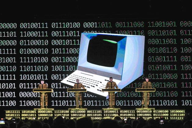 09.12.2025, Kraftwerk, im Konzert live in der Uber Eats Music Hall, Berlin, mit Ralf Hütter, Henning Schmitz, Falk Grieffenhagen, Georg Bongartz, Berlin