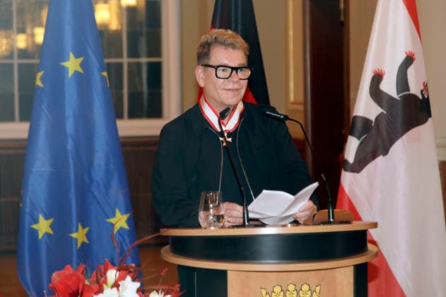 Peter Plate bei den nachträgliche Verleihungen des Verdienstordens des Landes Berlin im Roten Rathaus. Berlin, 09.12.2025