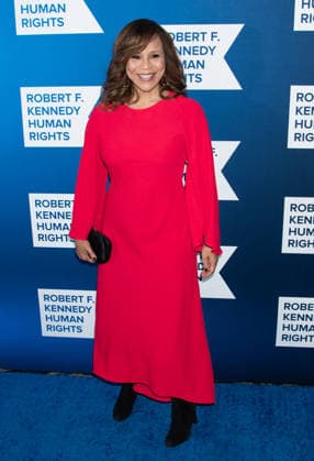 Arrivals for the 2025 Ripple of Hope Gala Featuring: Rosie Perez Where: New York, New York, United States When: 09 Dec 2025 Credit: Janet Mayer INSTARimages.com EDITORIAL USE ONLY. NOT FOR USE BY NEWSPAPERS BASED IN THE UK. Copyright: xx instar55327944
