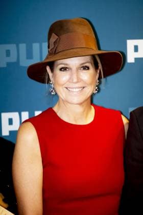 THE HAGUE Queen Maxima attends the PUM Impact Awards ceremony. PUM, founded by the employers organization VNO-NCW, sends experienced Dutch professionals to support small and medium-sized enterprises in developing countries and emerging markets with voluntary advice. ANP HOLLANDSE HOOGTE ROBIN UTRECHT netherlands out - belgium out  Copyright: xx x544489577x originalFilename: 544489577.jpg