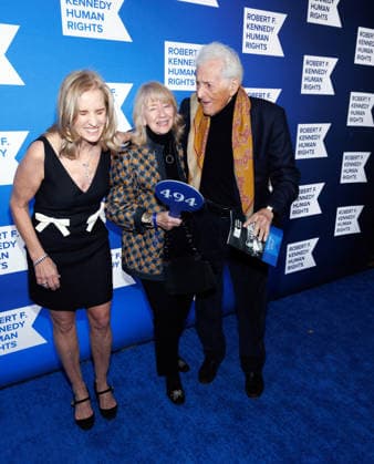December 9, 2025, New York, Ny, United States: Kerry Kennedy, Gigi Benson and Harry Benson attend the 2025 Ripple of Hope Award Gala. Held at Midtown Hilton in New York. Zuma Press December 9, 2025. New York United States - ZUMAp281 20251209_zea_p281_041 Copyright: xPhotoxImagexPressx