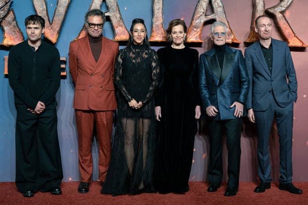 December 11, 2025, London, United Kingdom: (L-R) Jamie Flatters, Jermaine Clement, Oona Chaplin, Sigourney Weaver, Stephen Lang and David Thewlis attend the Avatar: Fire And Ash UK Premiere at BFI IMAX Waterloo. London United Kingdom - ZUMAs197 20251211_aaa_s197_420 Copyright: xLounisxTiarx