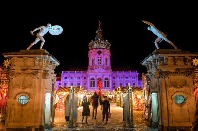 Weihnachtsmarkt am Schloß Charlottenburg, Berlin, Deutschland