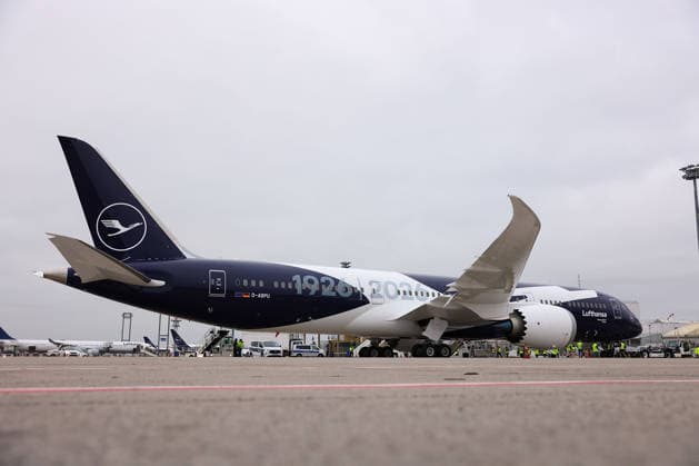 The 100-year-livery Boeing Dreamliner with the registration D-ABPU in the anniversary livery at Frankfurt Airport on December 23, 2025. Copyright: JoaquimxFerreira