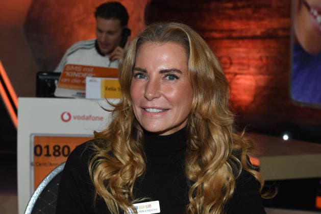 30. RTL-Spendenmarathon 2025 am 20.11.2025 im EMG Studio 8 in Hürth Giulia Siegel beim 30. RTL-Spendenmarathon 2025 am 20.11.2025 im EMG Studio 8 in Hürth.