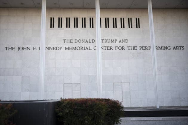Donald Trump and John F. Kennedy Center WASHINGTON DC, UNITED STATES - DECEMBER 29: A view of the John F. Kennedy Center for the Performing Arts which was recently renamed the The Donald J. Trump and John F. Kennedy Memorial Center for the performing arts in Washington, DC on December 29, 2025. Celal Gunes Anadolu Washington United States. Editorial use only. Please get in touch for any other usage.  Copyright: x2025xAnadoluxCelalxGunesx