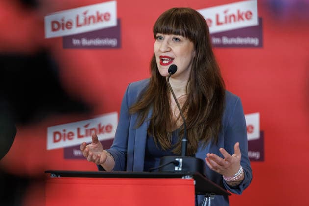 Statement Die Linke Heidi Reichinnek (Die Linke) bei einem Statement am 27.01.26 in Berlin. Berlin Berlin Deutschland Reichstag