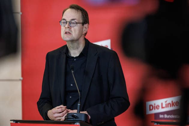 Statement Die Linke Soeren Pellmann (Die Linke) bei einem Statement am 27.01.26 in Berlin. Berlin Berlin Deutschland Reichstag