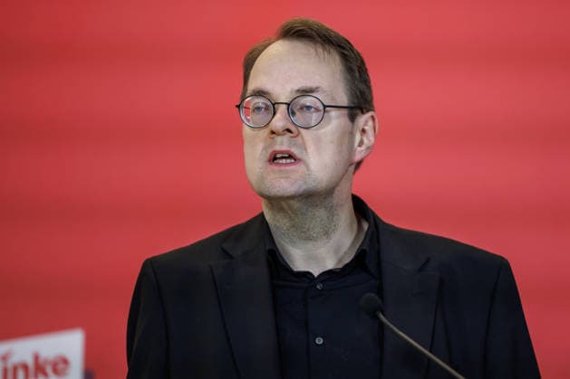 Statement Die Linke Soeren Pellmann (Die Linke) bei einem Statement am 27.01.26 in Berlin. Berlin Berlin Deutschland Reichstag