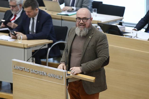 28.01.2026, xtgx, Landtagssitzung Sachsen-Anhalt, Wahl des Ministerpräsidenten. Hans-Thomas Tillschneider (Alternative für Deutschland, AfD) Magdeburg