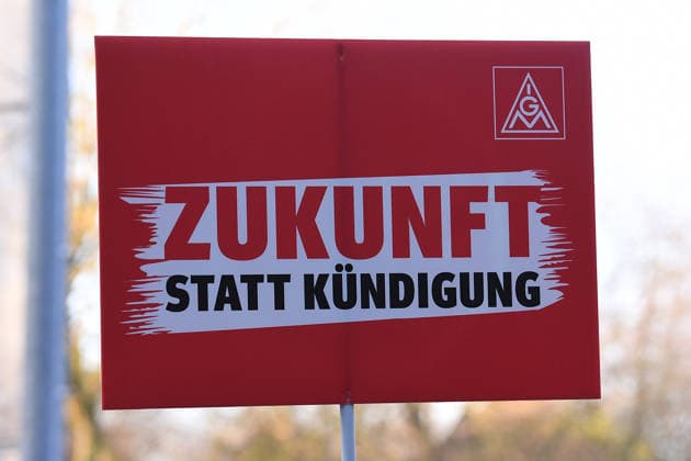 27. ordentlichen Hauptversammlung der thyssenkrupp AG am 30.01.2026 im RuhrCongress in Bochum Warnstreik der IG Metall vor dem RuhrCongress in Bochum