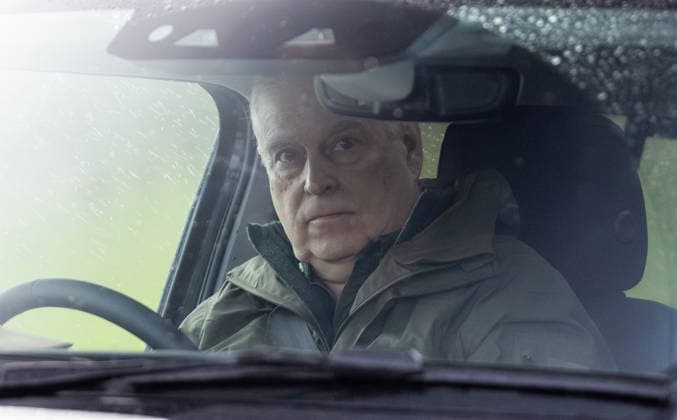 Andrew Mountbatten Windsor 01.02.2026. Andrew Mountbatten Windsor leaves his Royal Lodge home in Windsor Great Park.  Copyright: xDougxSeeburgx NINTCHDBPICT001055760299