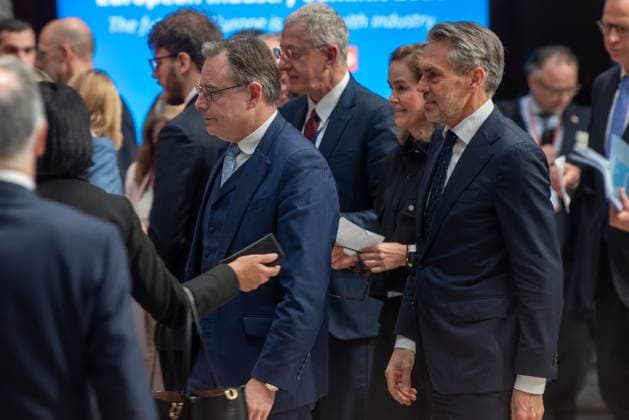 Belgian Prime Minister Bart De Wever and Dutch Prime Minister Dick Schoof are pictured at the European Industry Summit, in Brussels, Wednesday 11 February 2026.  JONASxROOSENS 162670957