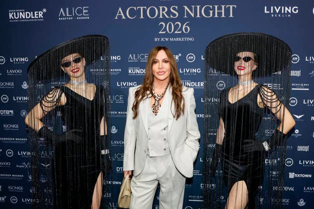 Simone Thomalla bei Actors Night 2026 in dem Alice Rooftop & Garden im Living Berlin.