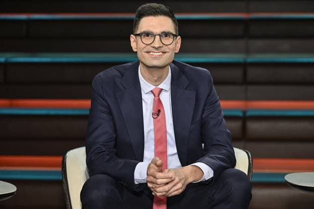 Sachsen-Anhalt, Sepp Müller will neuer CDU-Landeschef werden - Archivbilder Sepp Müller (Politiker) 02 26 her Sepp Müller am 12. Februar 2026 in Markus Lanz , ZDF (Aufzeichnung vom 11. Februar 2026) TV Fernsehen Talkshow Talk Show Deutschland deutsch deutscher Mann CDU Landesgruppe Sachsen-Anhalt Fraktionsvize Politik german politician quer halb sitzend lächelnd