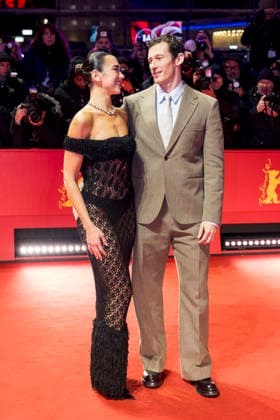 Rosebush Pruning , Premiere auf der Berlinale, Berlin, 14.02.2026 Dua Lipa und Callum Turner auf dem Roten Teppich vor der Premiere von Rosebush Pruning bei der Berlinale im Theater am Potsdamer Platz am 14.02.2026. Die 76. Internationalen Filmfestspiele Berlin finden vom 12. bis 22. Februar 2026 statt. Berlin Theater am Potsdamer Platz Copyright: xBenxKriemannx