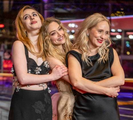 abb Viola Prettejohn Amanda Seyfried and Mona Fastvold auf dem roten Teppich bei der Film Premiere The Testament of Ann Leeauf der Berlinale 76. Internationale Filmfestspiele im Berlinale Palast am Donnerstag 19.Februar 2026 in Berlin Berlin Deutschland