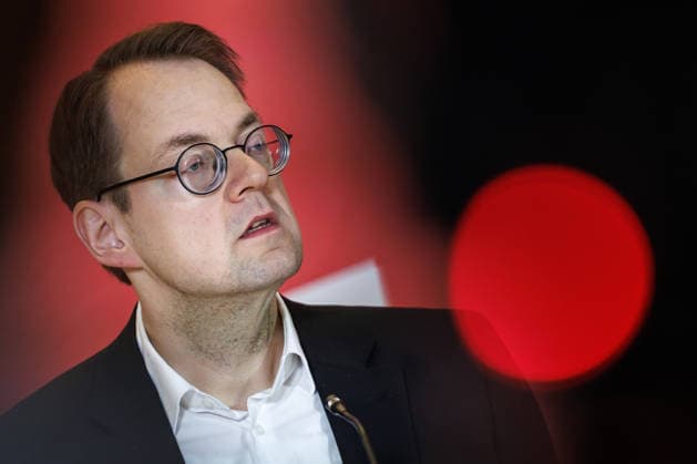Statement Die Linke Soeren Pellmann (Die Linke) bei einem Statement am 24.02.26 in Berlin. Berlin Berlin Deutschland Reichstag
