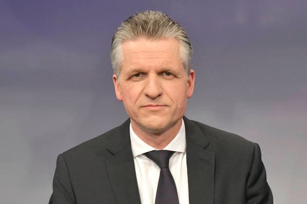 Thorsten Frei in der ARD-Talkshow maischberger im Studio Berlin Adlershof. Berlin, 24.02.2026