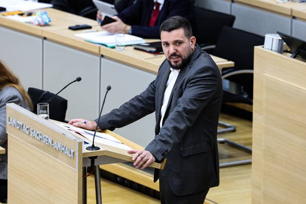 Tobias Rausch (AfD) - Sitzung im Landtag von Sachsen Anhalt mit dem Thema Abgeordnetengesetz zur Parlamentsreform 2026