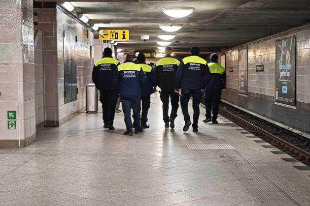 Berlin, Deutschland, 05.03.2026: Sicherheitsdienst in U-Bahn (NO PROPERTY RELEASE) Copyright: xdtsxNachrichtenagenturx dts_109740