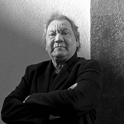 TONY GATLIF (2019). Portrait de Tony Gatlif, cineaste, scenariste, compositeur, realisateur des films: Latcho Drom, Gadjo Dilo, Geronimo, Djam. Paris fevrier 2019. RECORD DATE NOT STATED