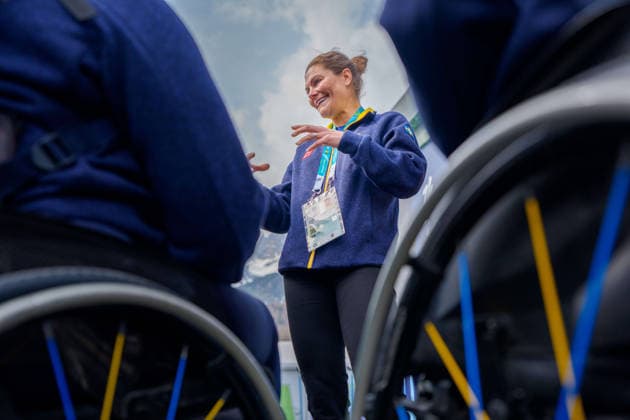 Crown Princess Victoria of Sweden meets the Swedish wheelchair curling team during Monday s mixed curling match between Sweden and USA at the Paralympics at the Cortina Curling Olympic Stadium in Cortina, Italy, on March 9, 2026 ITALY x10050x  Copyright: xMagnusxLejhall ParasportxSverigex PARALYMPICS 2026 CURLING IGpLeKISRhA