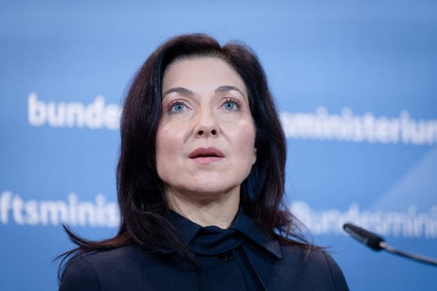 Katherina Reiche, Bundesministerin für Wirtschaft und Energie, BMWE Spitzengespräch Bündnis Zukunft, Katherina Reiche, Bundesministerin für Wirtschaft und Energie, BMWE, Berlin, Pressestatement Berlin Berlin GER