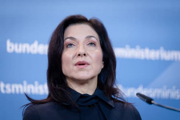 Katherina Reiche, Bundesministerin für Wirtschaft und Energie, BMWE Spitzengespräch Bündnis Zukunft, Katherina Reiche, Bundesministerin für Wirtschaft und Energie, BMWE, Berlin, Pressestatement Berlin Berlin GER