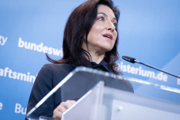 Katherina Reiche, Bundesministerin für Wirtschaft und Energie, BMWE Spitzengespräch Bündnis Zukunft, Katherina Reiche, Bundesministerin für Wirtschaft und Energie, BMWE, Berlin, Pressestatement Berlin Berlin GER