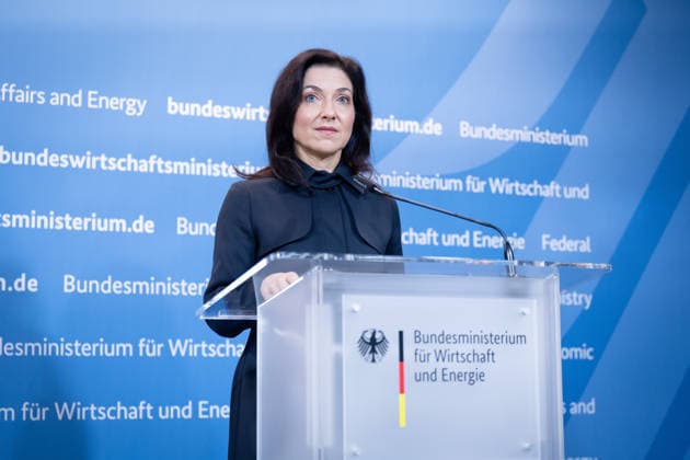 Katherina Reiche, Bundesministerin für Wirtschaft und Energie, BMWE Spitzengespräch Bündnis Zukunft, Katherina Reiche, Bundesministerin für Wirtschaft und Energie, BMWE, Berlin, Pressestatement Berlin Berlin GER