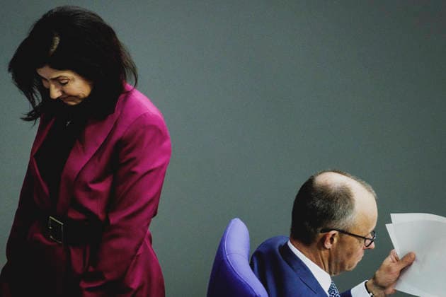 (R-L) Friedrich Merz (CDU), Bundeskanzler, und Katherina Reiche (CDU), Bundesministerin fuer Wirtschaft und Energie, aufgenommen im Rahmen der Debatte zur Regierungserklaerung im Deutschen Bundestag in Berlin, 18.03.2026. Berlin Deutschland Copyright: xFlorianxGaertnerx