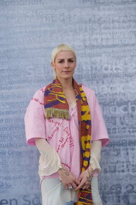 Buchmesse Leipzig GER, Leipzig,20260319, Buchmesse Leipzig, Messehalle , Helene Bukowski, Wer möchte nicht im Leben bleiben