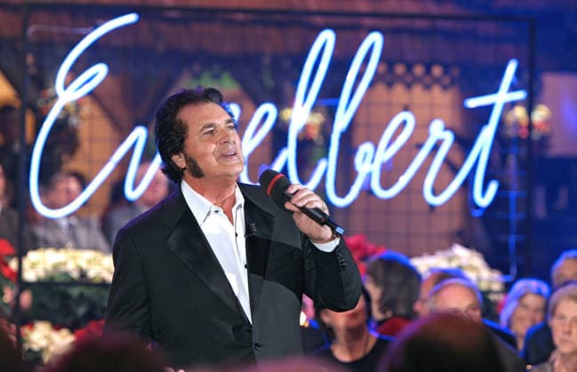 ARCHIV: Engelbert Sänger Engelbert anläßlich der ARD-Fernsehshow Musikantenstadl , 2005 ARCHIVAUFNAHME, Datum geschätzt 20260321JWM0162