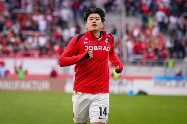 Deutschland: Fussball Bundesliga 2025 - 2026, 30. Spieltag - SC Freiburg vs 1. FC Heidenheim - Europa-Park-Stadion (Freiburg): Yuito Suzuki (SC Freiburg, 14) Copyright: xJOERANxSTEINSIEKx
