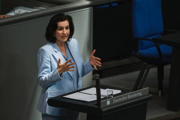 Deutschland: Berlin, Deutscher Bundestag, Plenum, Bundesministerin, Dorothee Bär, Raumfahrt, CSU Copyright: xMilenaxRadatzx