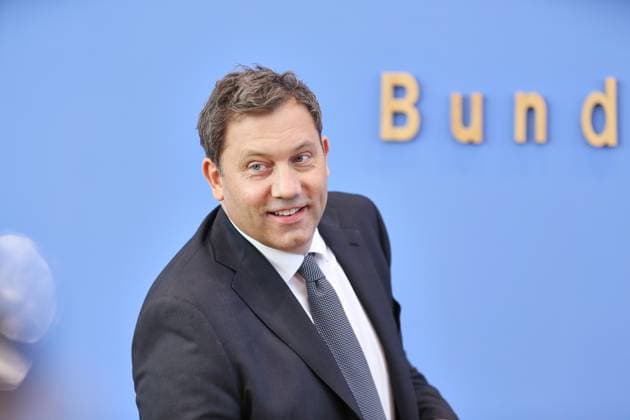 Berlin, Deutschland, 29.04.2026: Bundespressekonferenz: Vorstellung Haushaltseckwerte 2027 und Finanzplan 2028-2030: Bundesminister der Finanzen Lars Klingbeil (SPD) Copyright: xdtsxNachrichtenagenturx dts_117087