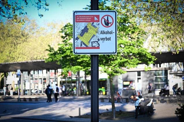 City-Sicherheit am Abend in Oberhausen ** NUR FÜR REDAKTIONELLE ZWECKE ** EDITORIAL USE ONLY **<p>Unter dem Titel City-Sicherheit am Abend findet am Mittwoch 29.04.2026 in der Innenstadt von Oberhausen inclusive Hauptbahnhof und Berliner Park ein gemeinsamer Rundgang mit Polizei und Kommunalem Ordnungsdienst statt. Deutschland Oberhausen Copyright: GerdxWallhorn