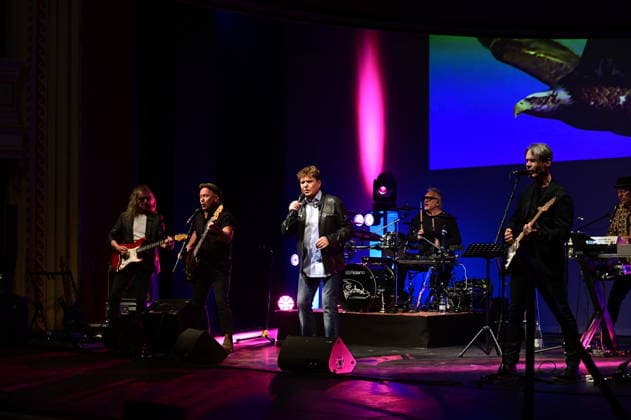 Frank Schöbel live bei einem Konzert seiner Der nächste Frühling Tour im Gerhart-Hauptmann-Theater. Görlitz, 03.05.2026 Copyright: xMatthiasxWehnertx