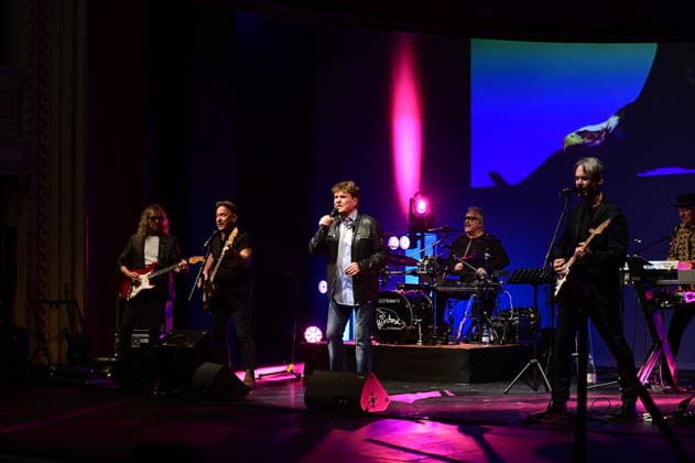 Frank Schöbel live bei einem Konzert seiner Der nächste Frühling Tour im Gerhart-Hauptmann-Theater. Görlitz, 03.05.2026 Copyright: xMatthiasxWehnertx