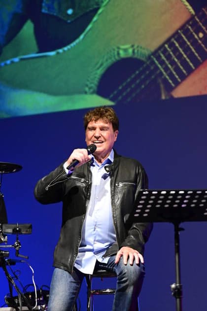 Frank Schöbel live bei einem Konzert seiner Der nächste Frühling Tour im Gerhart-Hauptmann-Theater. Görlitz, 03.05.2026 Copyright: xMatthiasxWehnertx