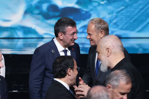 8th European Political Community Summit in Armenia YEREVAN, ARMENIA - MAY 4: Turkish Vice President Cevdet Yillmaz and Polish Prime Minister speak during the opening ceremony of the 8th European Political Community Summit in Yerevan, Armenia, on May 4, 2026. Ahmet Okur Anadolu Yerevan Armenia. Editorial use only. Please get in touch for any other usage.  Copyright: x2026xAnadoluxAhmetxOkurx