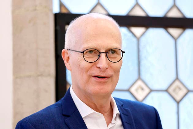 Politiker Dr. Peter Tschentscher (SPD), Oberbürgermeister von Hamburg, bei einem Treffen im Rathaus Köln. Beide Städte wollen künftig besser zusammenarbeiten. Köln, 04.05.2026 NRW Deutschland Copyright: xChristophxHardtx