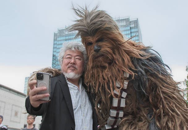 A Star Wars fan dressed takes a selfie during the event Star Wars Day in Yokohama, Kanagawa-Prefecture, Japan on Sunday, May 4, 2026.  TKP2026050416 KEIZOxMORI