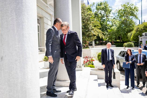 (R-L) Johann Wadephul (CDU), Bundesaussenminister, und Giorgos Gerapetritis, Aussenminister von Griechenland, aufgenommen im Rahmen eines Treffens in Athen, 04.05.2026. Fotografiert im Auftrag des Auswaertigen Amtes Athen Griechenland Copyright: xJulianexSonntag AAx