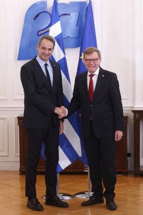 Kyriakos Mitsotakis - Johann Wadephul meeting in Athens ATHENS, GREECE - MAY 4: Greek Prime Minister Kyriakos Mitsotakis (L) meets German Foreign Minister Johann Wadephul (R) at Maximos Mansion in Athens, Greece on May 4, 2026. Costas Baltas Anadolu Athens Greece. Editorial use only. Please get in touch for any other usage.  Copyright: x2026xAnadoluxCostasxBaltasx